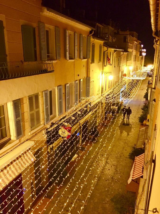 Superbe studio rue piétonne principale Sanary à côté du port Exterior foto